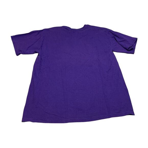 VTG TOPS CASTLE FAIRE Gildan T-Shirt Men's Large Purple Crew Neck Short Sleeve - Picture 4 of 7